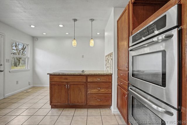 3802 S Allegheny Avenue, Tulsa, OK 74135