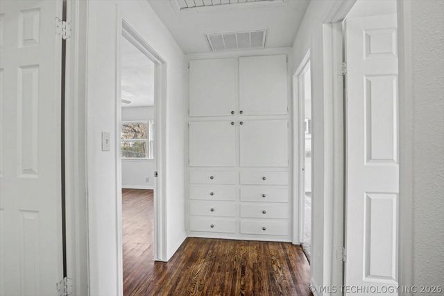 3802 S Allegheny Avenue, Tulsa, OK 74135