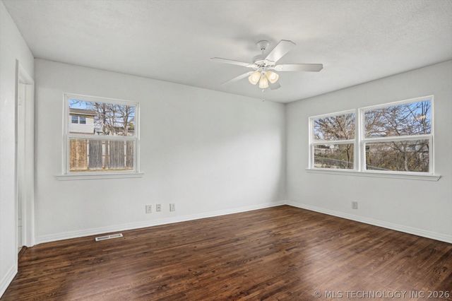 3802 S Allegheny Avenue, Tulsa, OK 74135