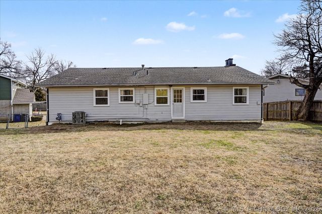 3802 S Allegheny Avenue, Tulsa, OK 74135