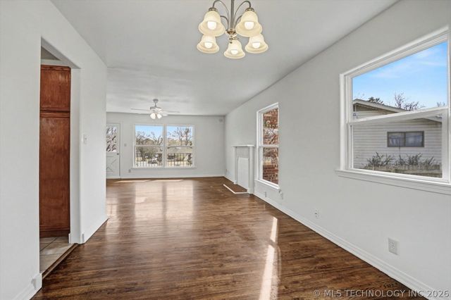 3802 S Allegheny Avenue, Tulsa, OK 74135