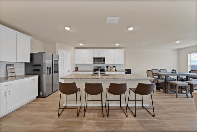 4601 Greenham Lane, Fort Worth, TX 76036