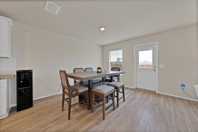 4601 Greenham Lane, Fort Worth, TX 76036