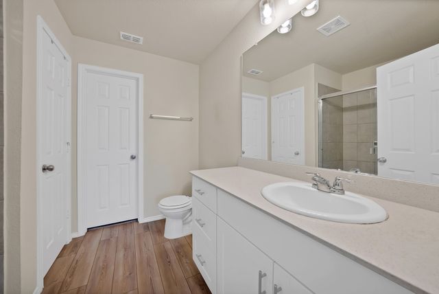 4601 Greenham Lane, Fort Worth, TX 76036