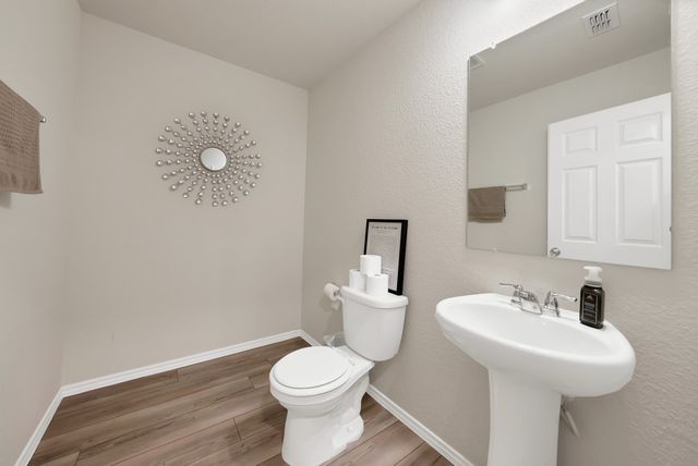 4601 Greenham Lane, Fort Worth, TX 76036