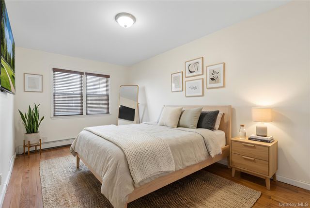 14015 183rd Street, Springfield Gardens, NY 11413