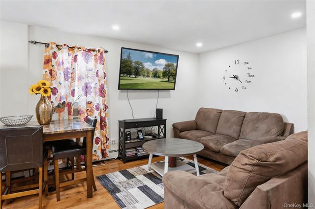 14015 183rd Street, Springfield Gardens, NY 11413