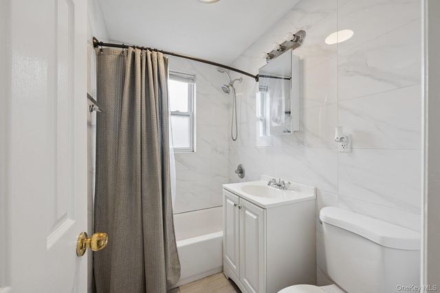14015 183rd Street, Springfield Gardens, NY 11413