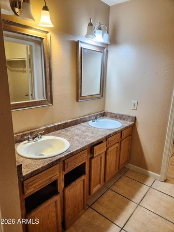 5028 N 102ND Avenue, Glendale, AZ 85307