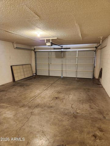 5028 N 102ND Avenue, Glendale, AZ 85307