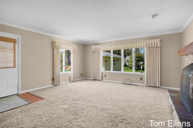 3705 Hazelwood Avenue, Wyoming, MI 49519