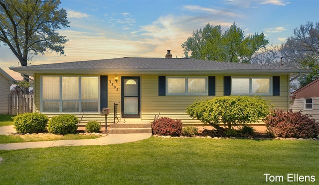 3705 Hazelwood Avenue, Wyoming, MI 49519