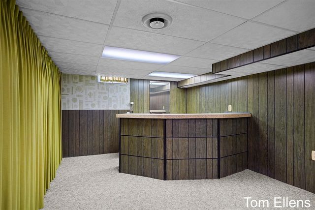 3705 Hazelwood Avenue, Wyoming, MI 49519