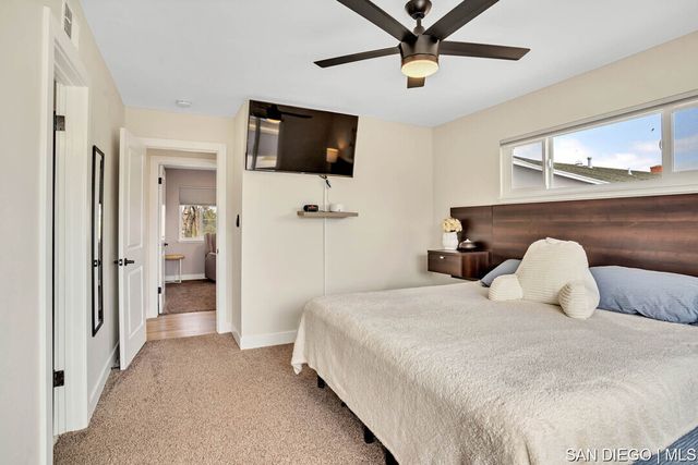 368 Los Reyes DR, San Diego, CA 92114