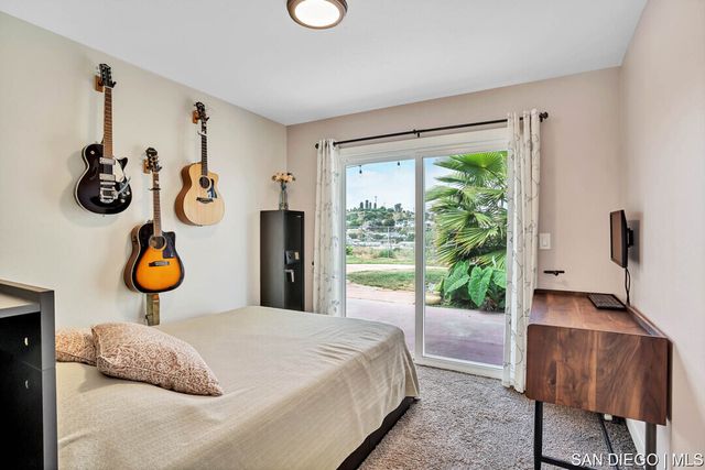 368 Los Reyes DR, San Diego, CA 92114