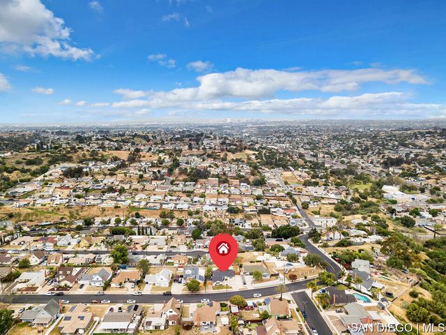368 Los Reyes DR, San Diego, CA 92114