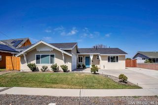 368 Los Reyes DR, San Diego, CA 92114