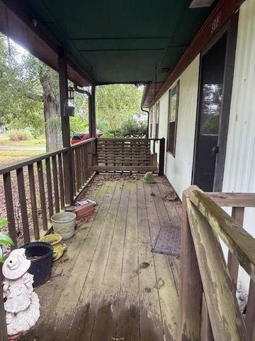 313 Hillside Court, Winder, GA 30680