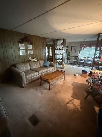 313 Hillside Court, Winder, GA 30680