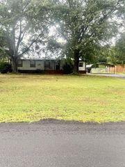 313 Hillside Court, Winder, GA 30680