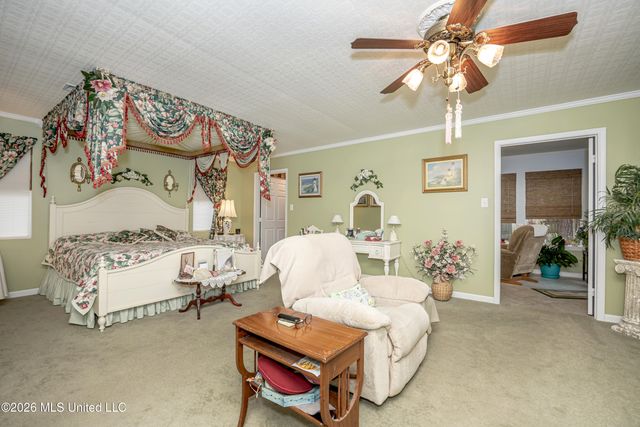 1 40th Street, Gulfport, MS 39507