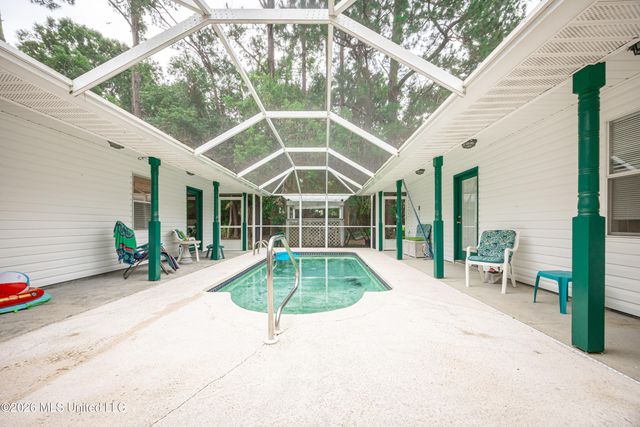 1 40th Street, Gulfport, MS 39507