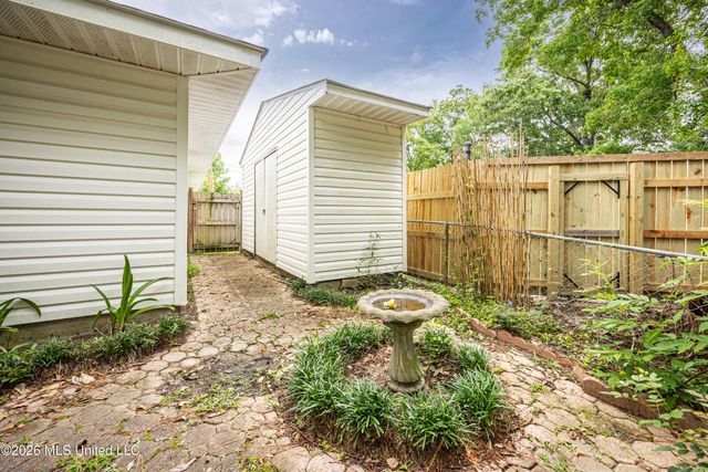 1 40th Street, Gulfport, MS 39507