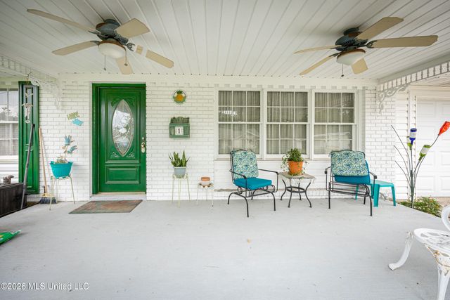 1 40th Street, Gulfport, MS 39507