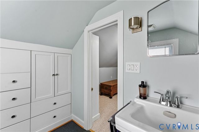 2107 Lennox Rd, Henrico, VA 23228