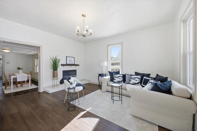 839 RACINE STREET, Menasha, WI 54952