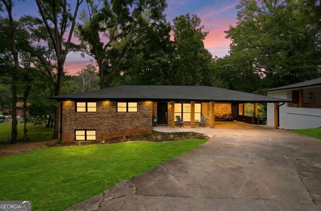 2424 Hanford Drive SW, Atlanta, GA 30315