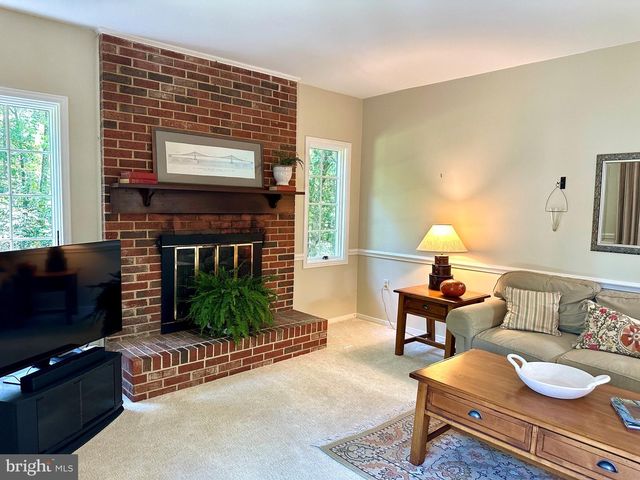 2520 PENNY ROYAL LN, Reston, VA 20191