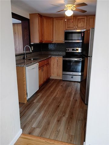 1115 Cascade Dr, West Homestead, PA 15120