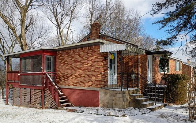 1115 Cascade Dr, West Homestead, PA 15120