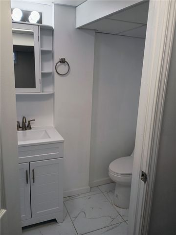 1115 Cascade Dr, West Homestead, PA 15120