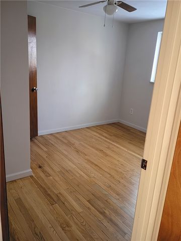 1115 Cascade Dr, West Homestead, PA 15120