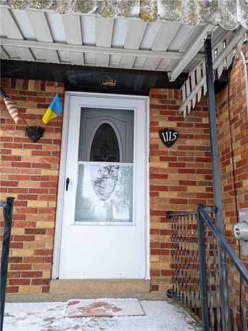 1115 Cascade Dr, West Homestead, PA 15120