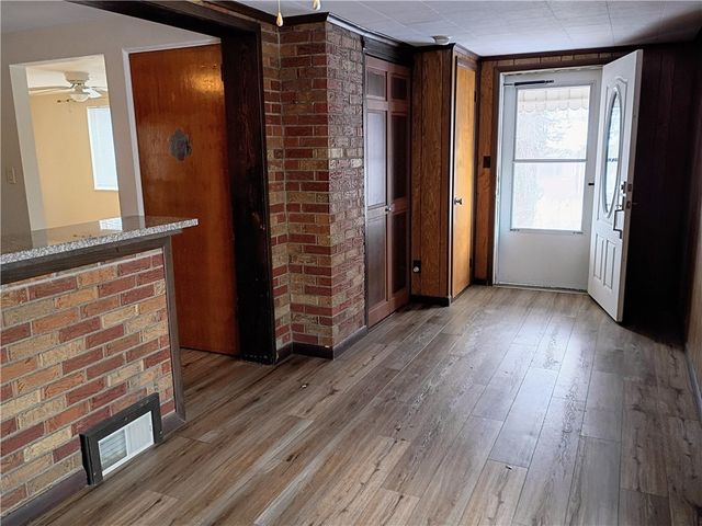 1115 Cascade Dr, West Homestead, PA 15120