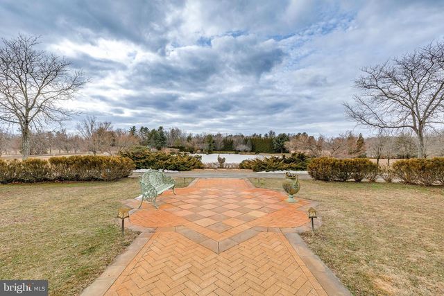 139 BORDENTOWN GEORGETOWN RD, Chesterfield, NJ 08515