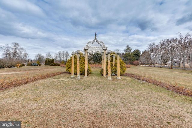 139 BORDENTOWN GEORGETOWN RD, Chesterfield, NJ 08515