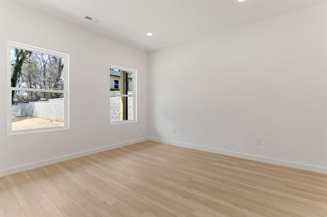 197 N Georgia Avenue, Chesnee, SC 29323