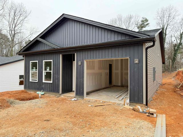 197 N Georgia Avenue, Chesnee, SC 29323