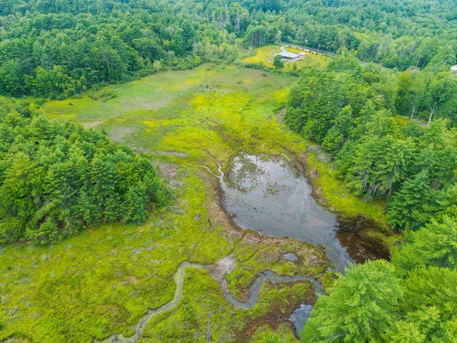 19 Scruton Pond Road, Barrington, NH 03825