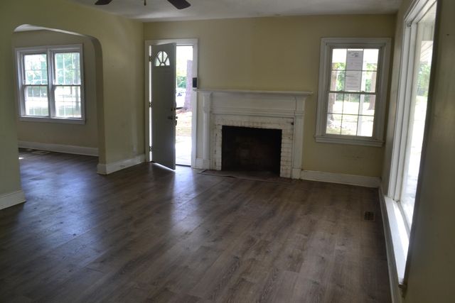 121 Park Avenue, Olanta, SC 29114