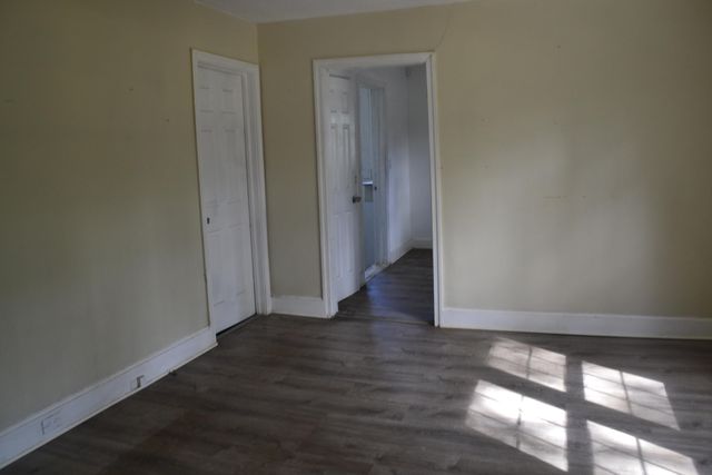 121 Park Avenue, Olanta, SC 29114