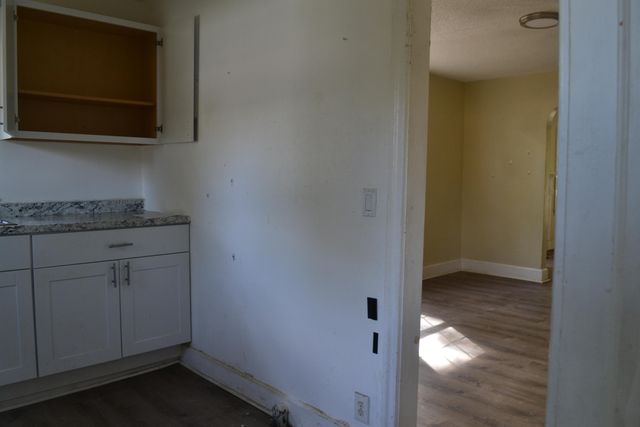 121 Park Avenue, Olanta, SC 29114