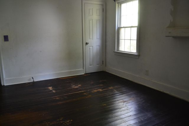 121 Park Avenue, Olanta, SC 29114