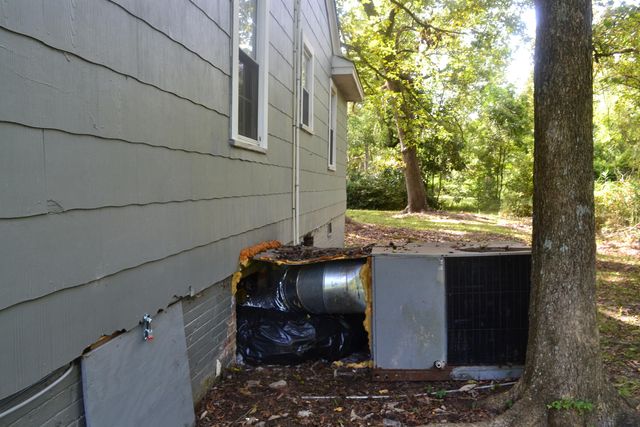 121 Park Avenue, Olanta, SC 29114