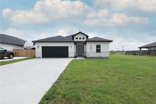 7721 Nadia Dr, Corpus Christi, TX 78414