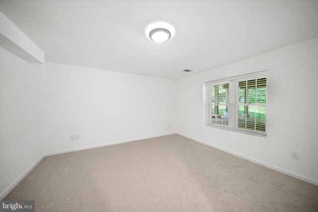 2303 MCCORMICK RD, Rockville, MD 20850